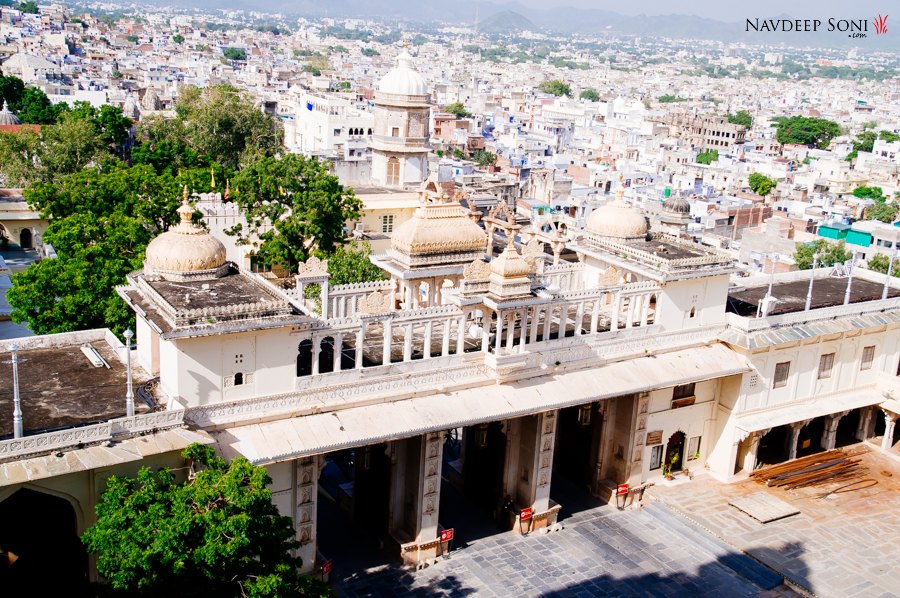 Couple-Shoot-Fatehgarh-Fort-Udaipur-026