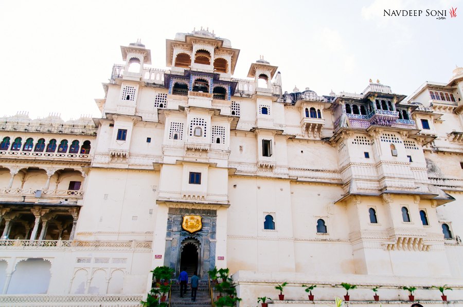 Couple-Shoot-Fatehgarh-Fort-Udaipur-027